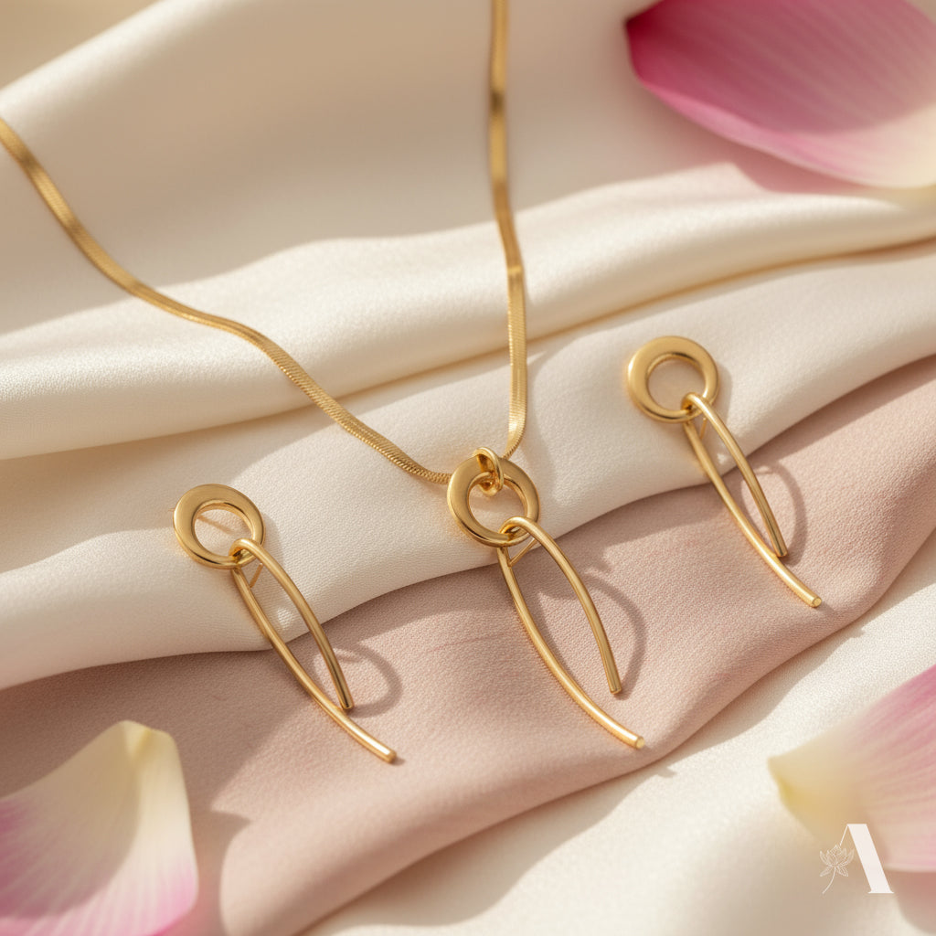 Circle Drift Pendant Necklace and Earring Set