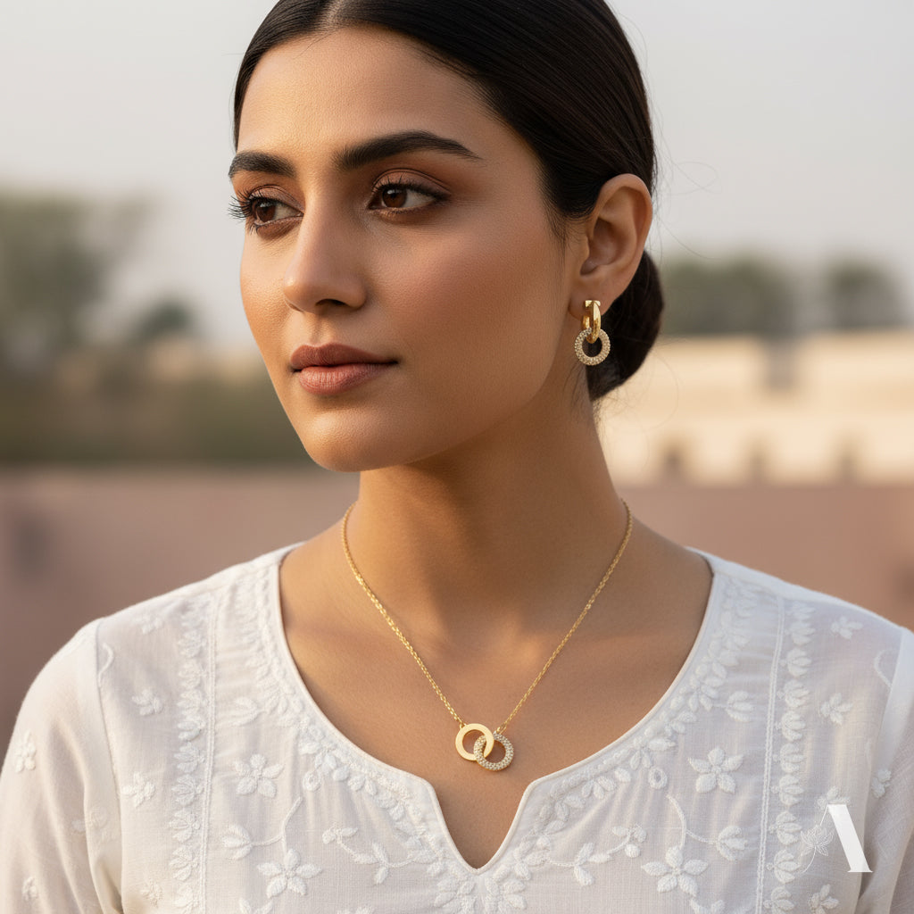 Interlocked Circle Necklace and Earring Set