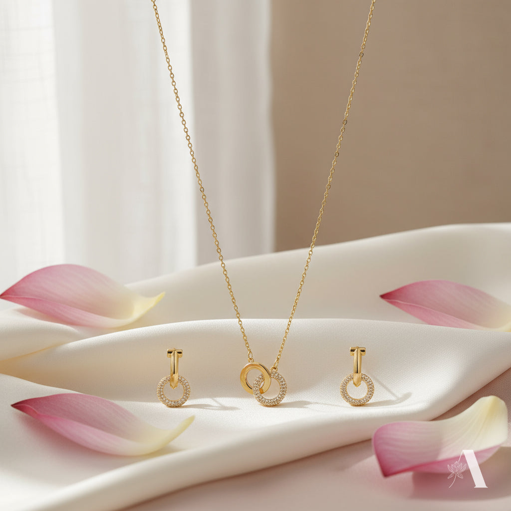 Interlocked Circle Necklace and Earring Set